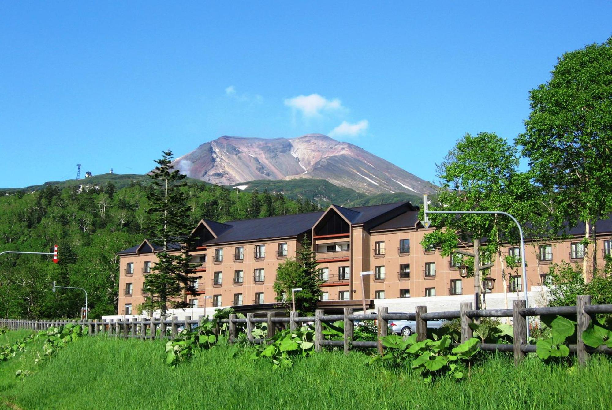 Higashikawa Asahidake Onsen Hotel Bear Monte Εξωτερικό φωτογραφία