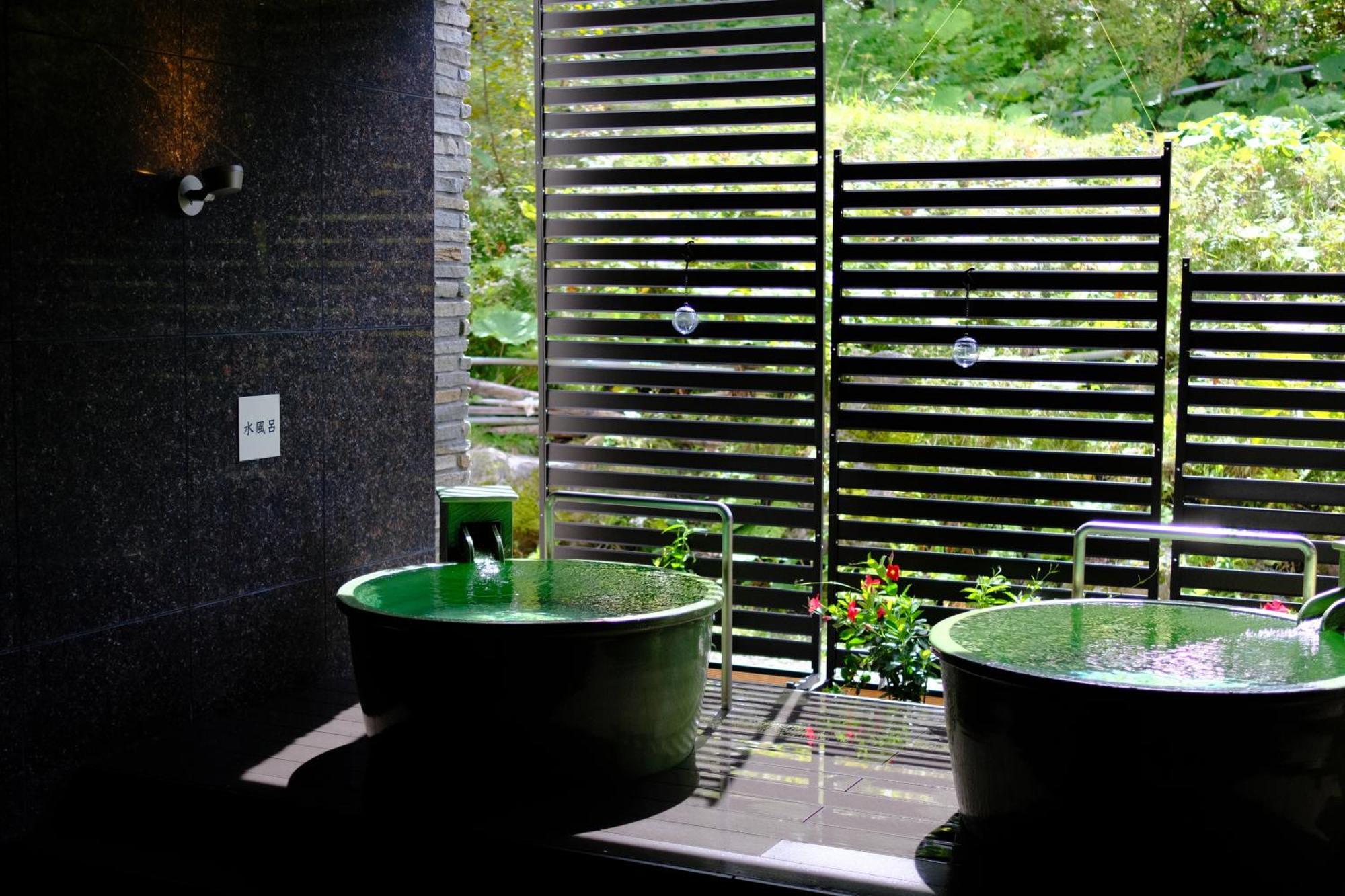 Higashikawa Asahidake Onsen Hotel Bear Monte Εξωτερικό φωτογραφία