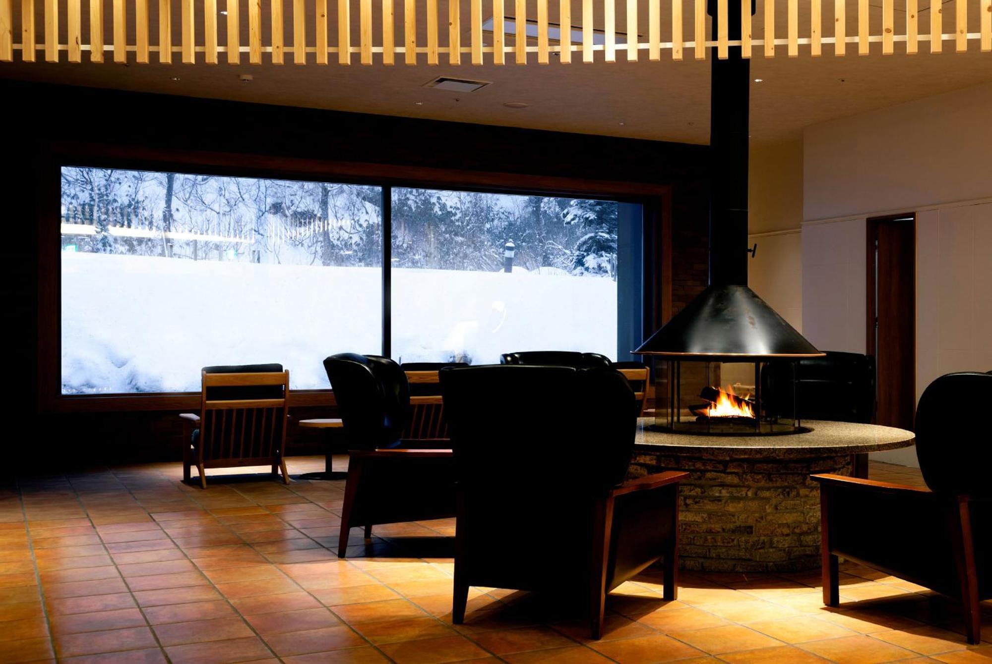 Higashikawa Asahidake Onsen Hotel Bear Monte Εξωτερικό φωτογραφία